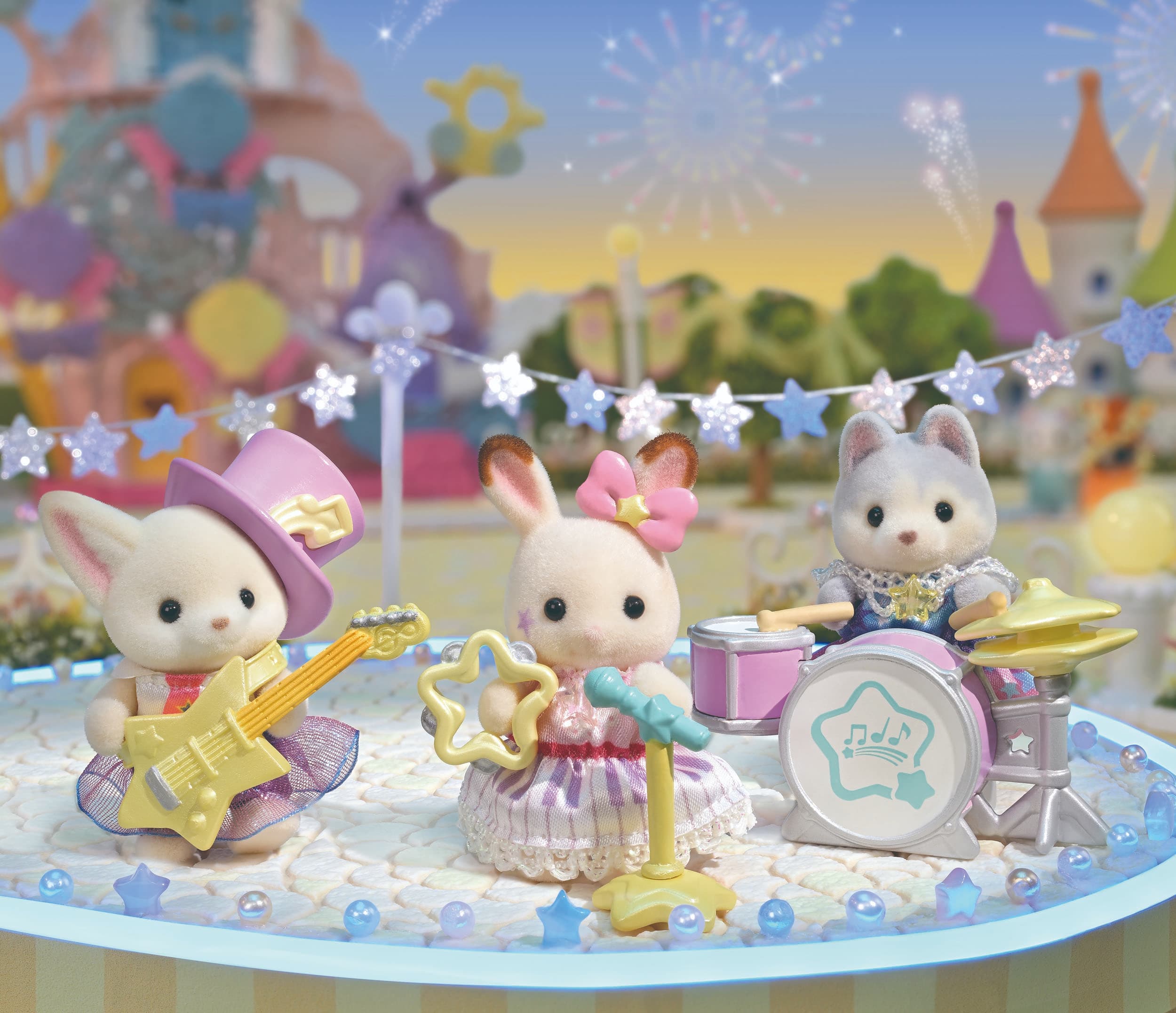 Sylvanian Families Baby Starry Concert Playset for Children Age 3 & Up