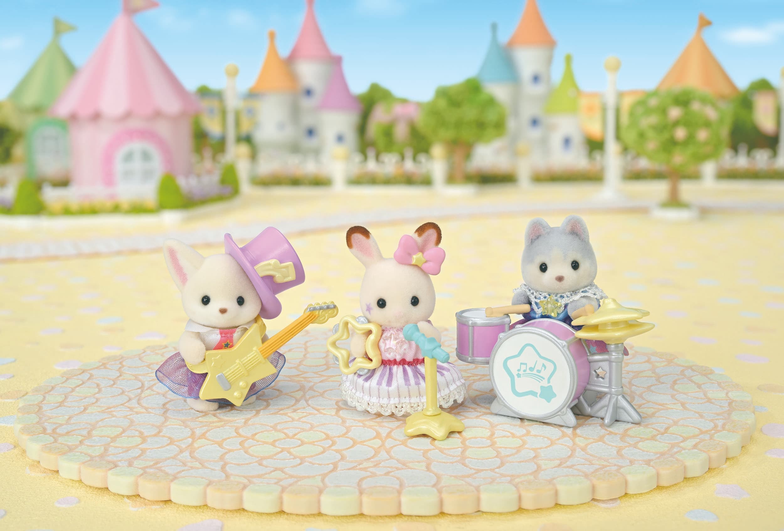 Sylvanian Families Baby Starry Concert Playset for Children Age 3 & Up