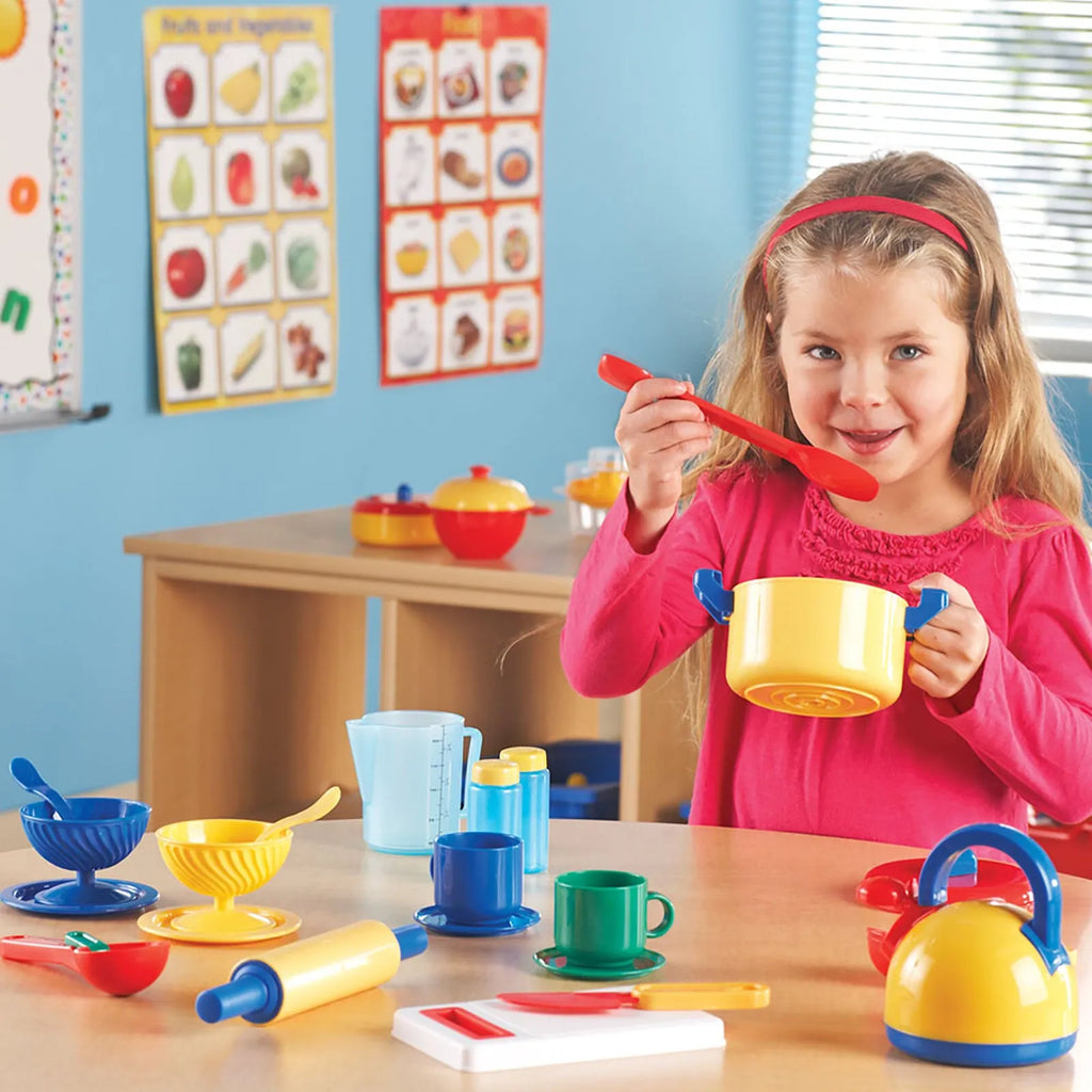 Learning Resources Pretend & Play Great Value Kitchen Set