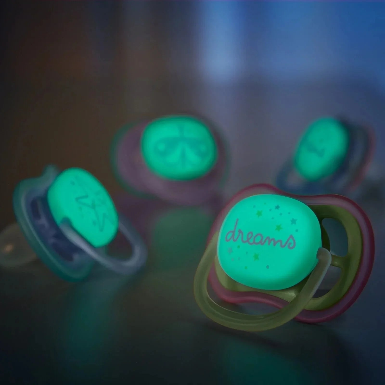 Philips Avent Ultra Air Night Soother 0-6 months Pack of 2