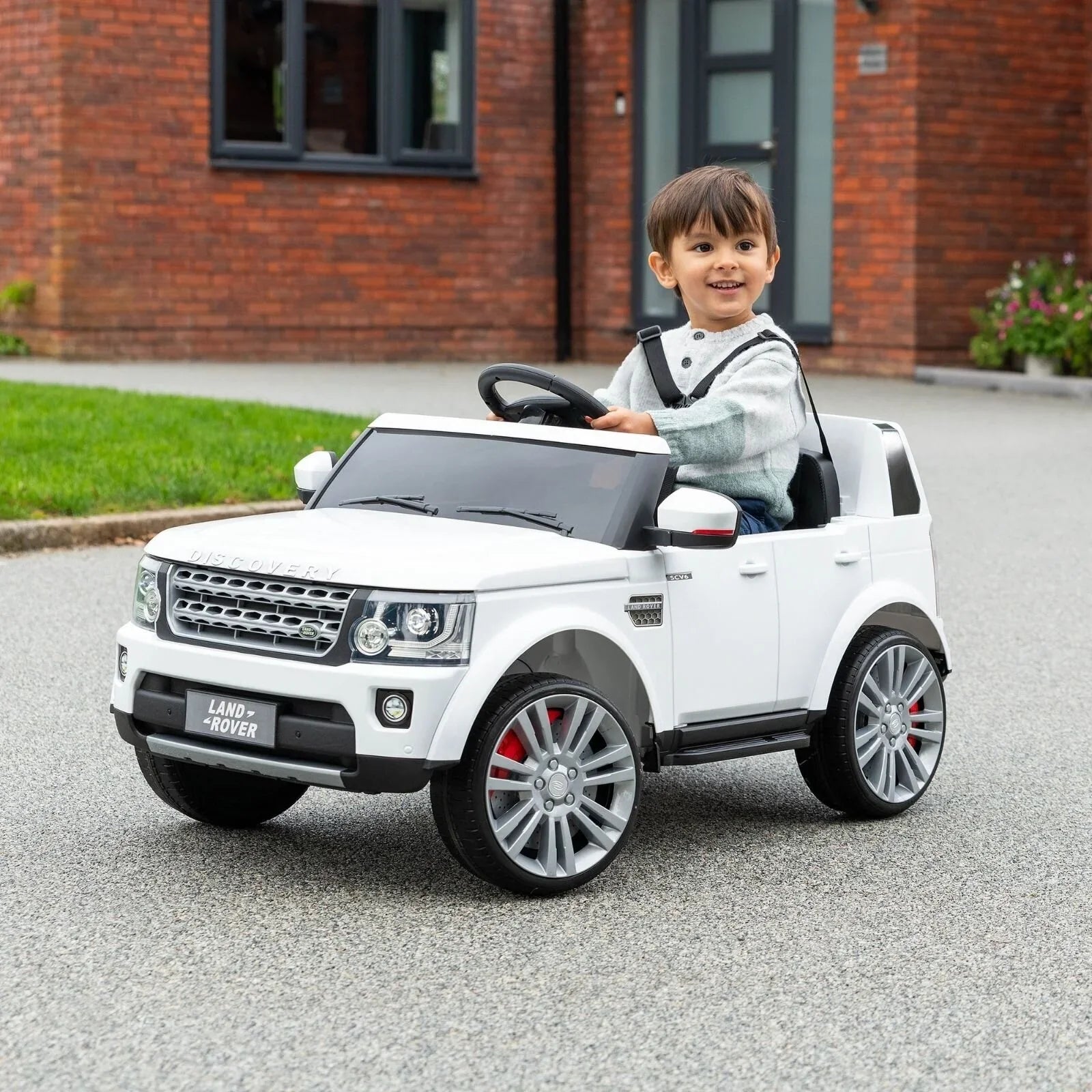 Xootz Land Rover Discovery 12v Ride On - White