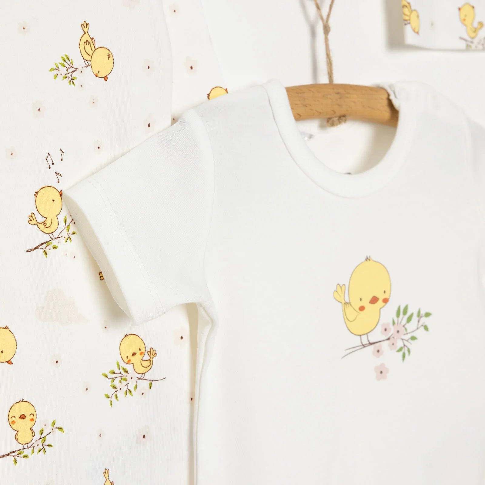 HelloBaby Girl Newborn Set 4 pcs - Ecru