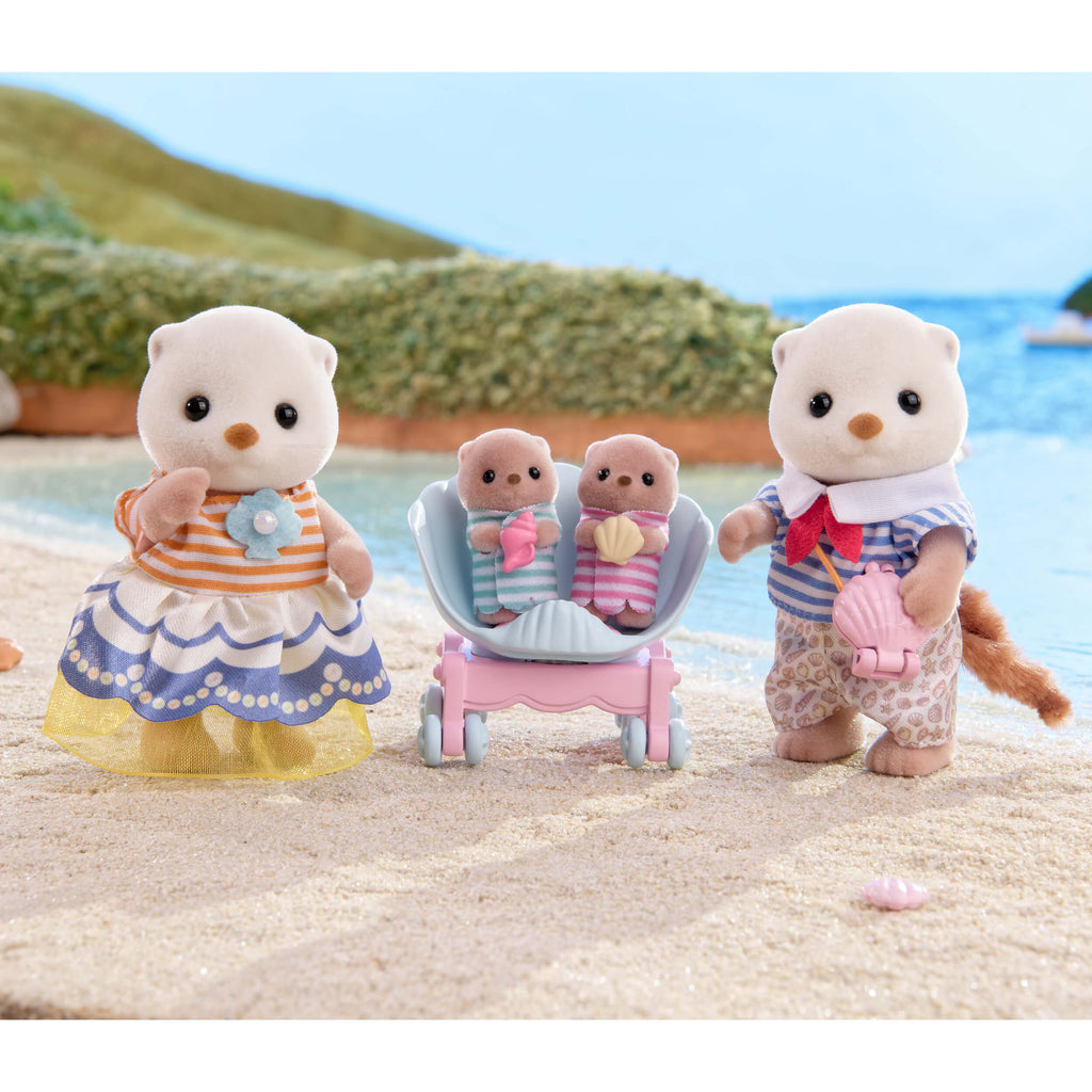 Sylvanian Families Sea Otter Family Toy Playset for Ages 3 and Up