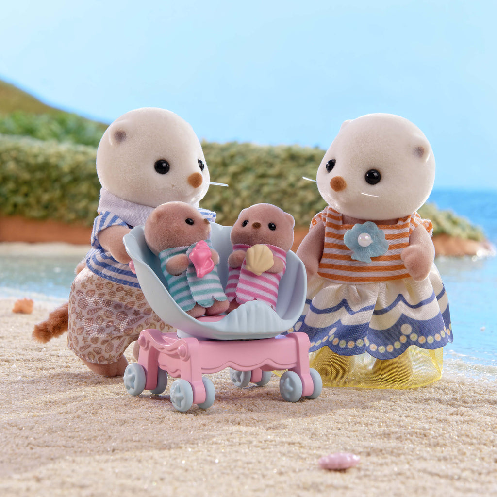Sylvanian Families Sea Otter Family Toy Playset for Ages 3 and Up