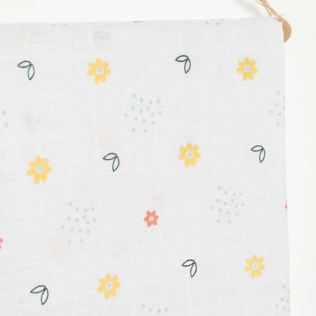 Little Dreams Girl Muslin Blanket - Patterned