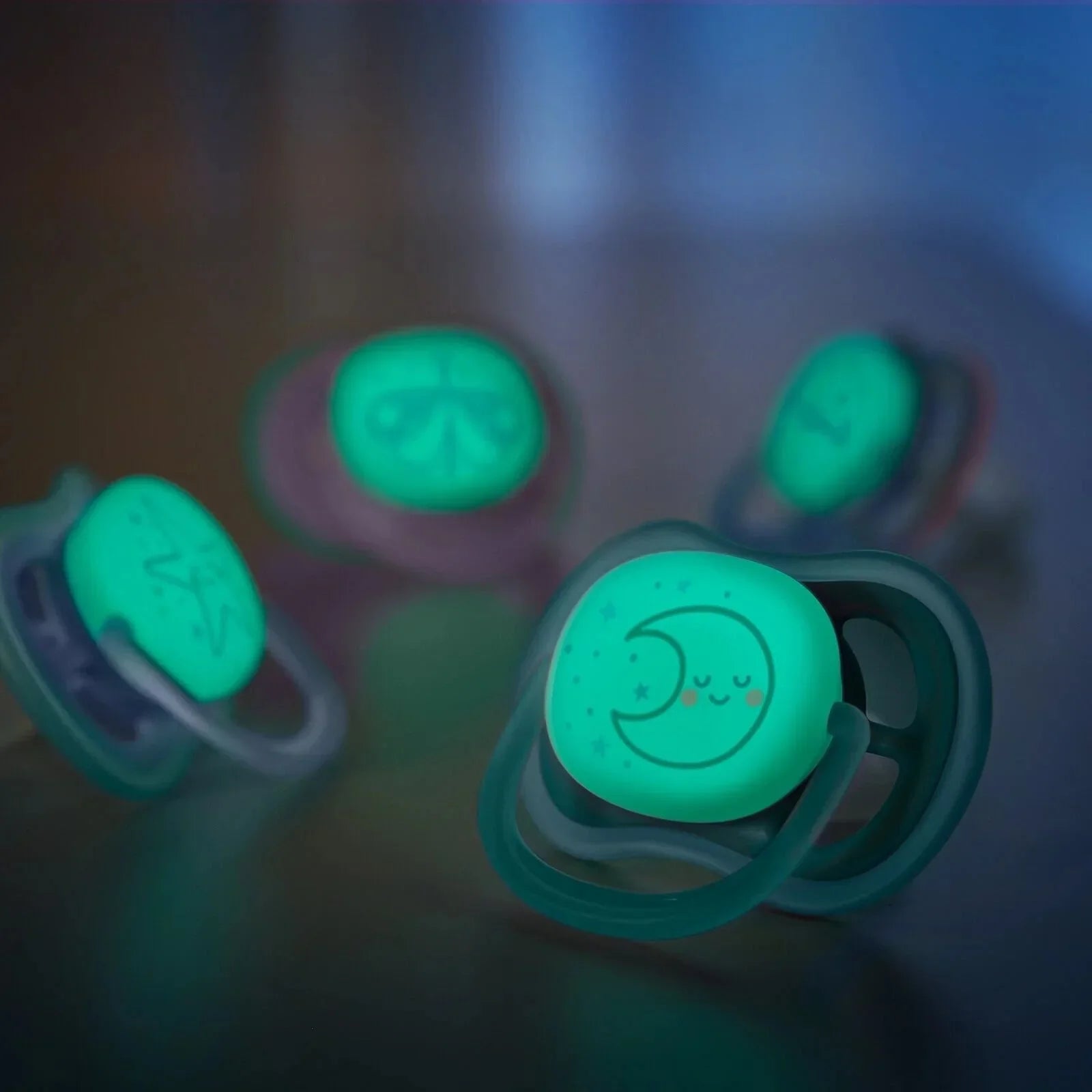 Philips Avent Ultra Air Night Soother 6-18 months Pack of 2