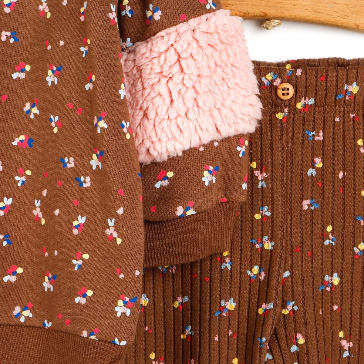 Tuffy Sweatshirt-Leggings - Light Brown